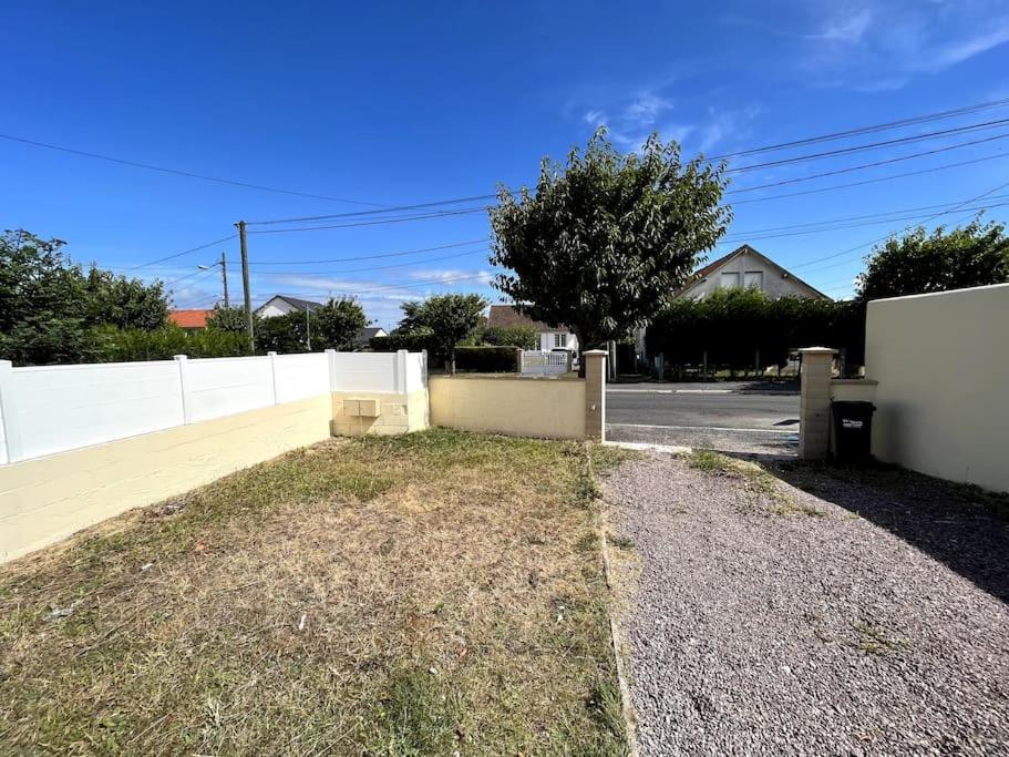 Auva - Sils Maison 48 M2 A 5 Minutes A Pied De La Plage Saint-Aubin-Sur-Mer  Εξωτερικό φωτογραφία